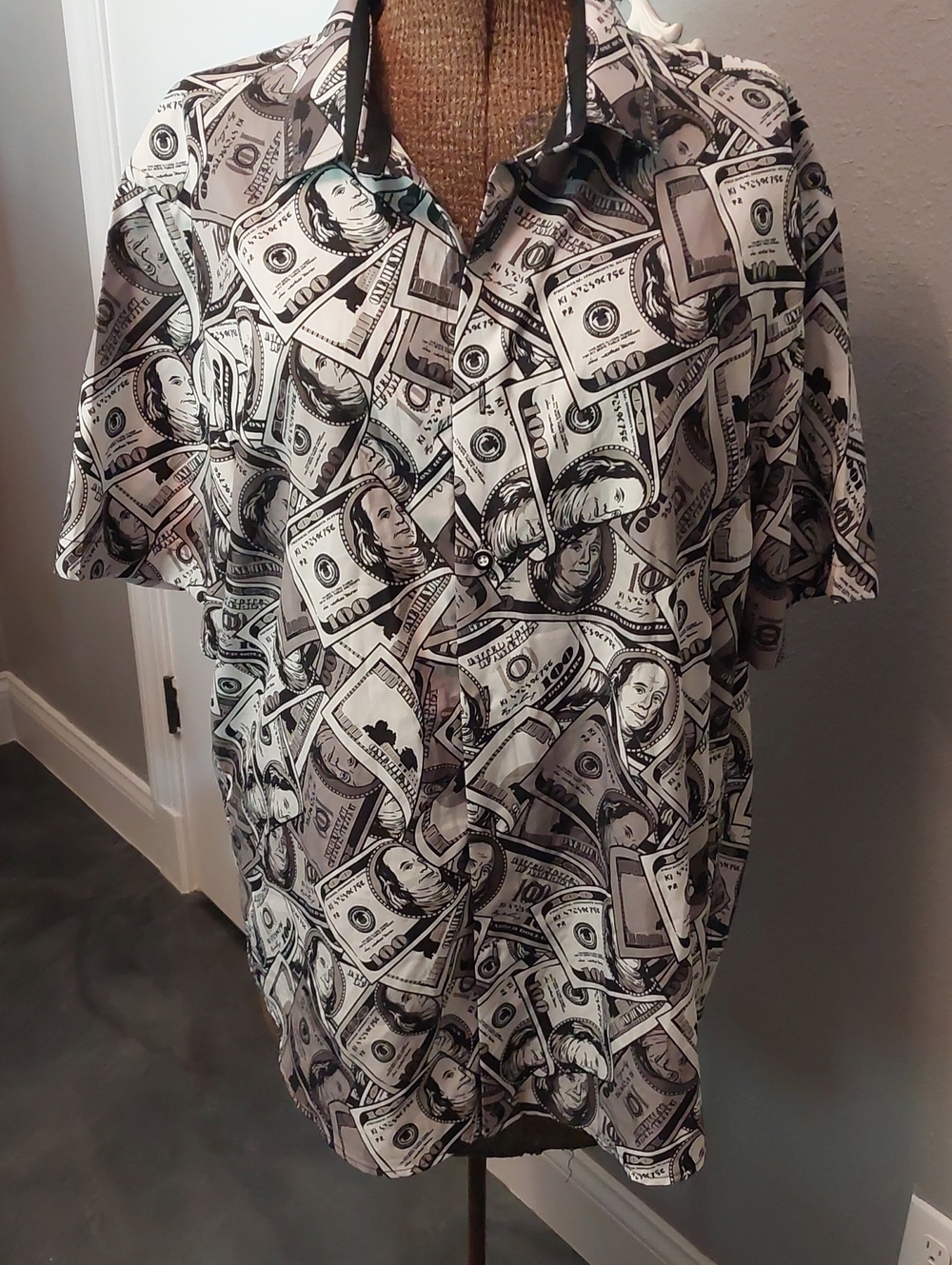 Men's Short-Sleeve Money Print Button-Down Shirt - Black/White